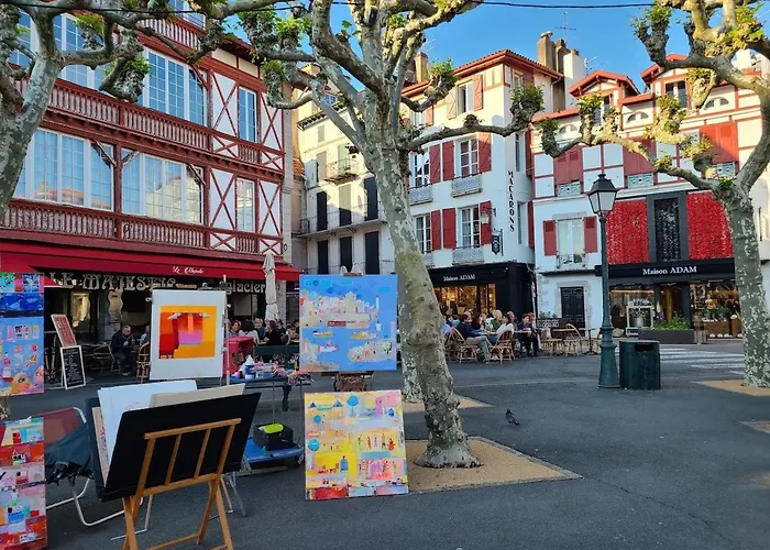 Perle Rare T3 Avec 2 Et Parking Gratuit Apartment Saint-Jean-de-Luz