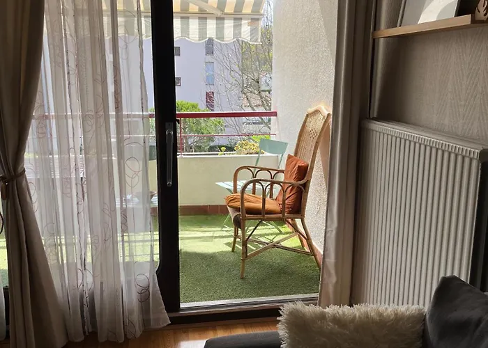 Appartement Perle Rare T3 Avec 2 Et Parking Gratuit